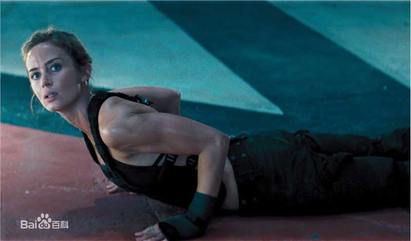艾米莉·布朗特(Emily Blunt)《明日边缘》高清剧照