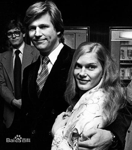 杰夫·布里吉斯(Jeff Bridges)督爷与妻子图片图集