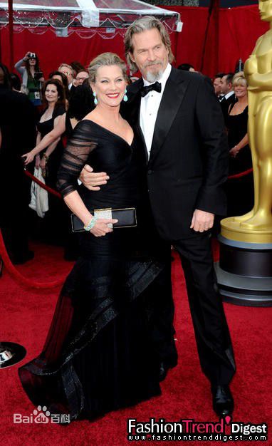 杰夫·布里吉斯(Jeff Bridges)督爷与妻子图片图集