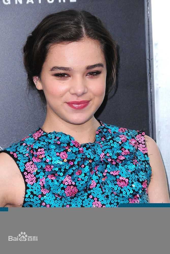 海莉·斯坦菲尔德(Hailee Steinfeld)Hailee素颜照壁纸