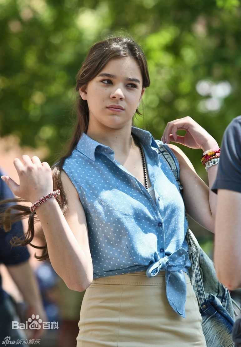 海莉·斯坦菲尔德(Hailee Steinfeld)精彩图册