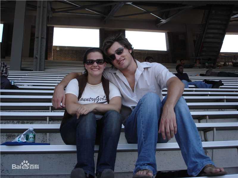 最新格雷戈·金尼尔(Gregory Greg Kinnear)精彩图册