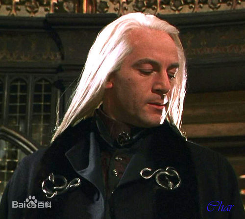 詹森·艾萨克(Jason Isaacs)饰演的卢修斯·马尔福前后照片