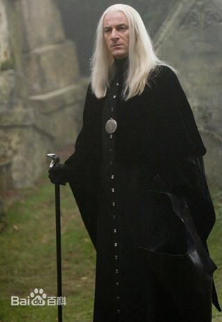 詹森·艾萨克(Jason Isaacs)饰演的卢修斯·马尔福前后照片