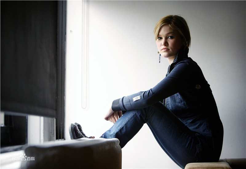朱丽娅·斯蒂尔斯(Julia Stiles)精彩图册