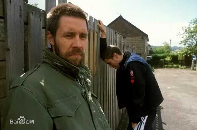 帕迪·康斯戴恩(Paddy Considine)前后照片