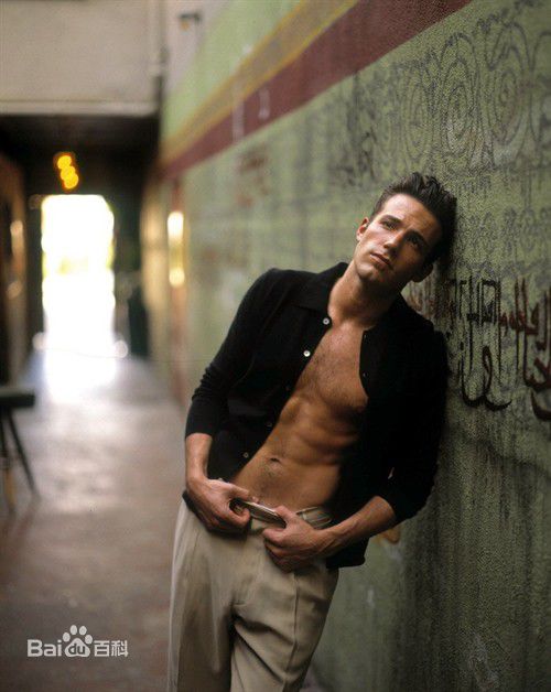 最新本·阿弗莱克(Ben Affleck)精彩图册