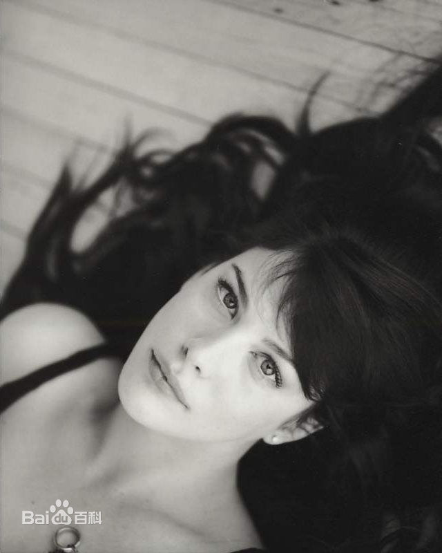 最优质丽芙·泰勒(Liv Tyler)精彩图册
