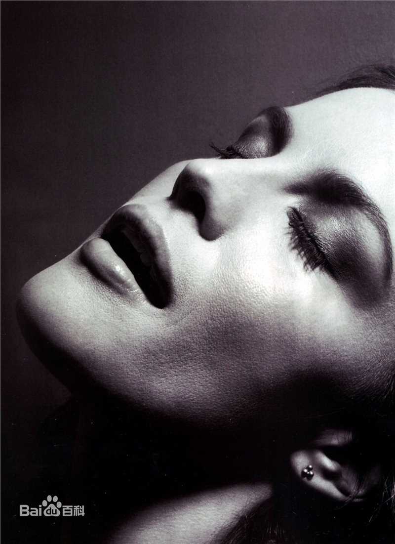 最新丽芙·泰勒(Liv Tyler)精彩图册