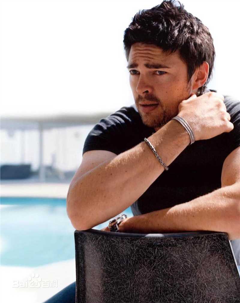 最新卡尔·厄本(Karl Urban)精彩图册