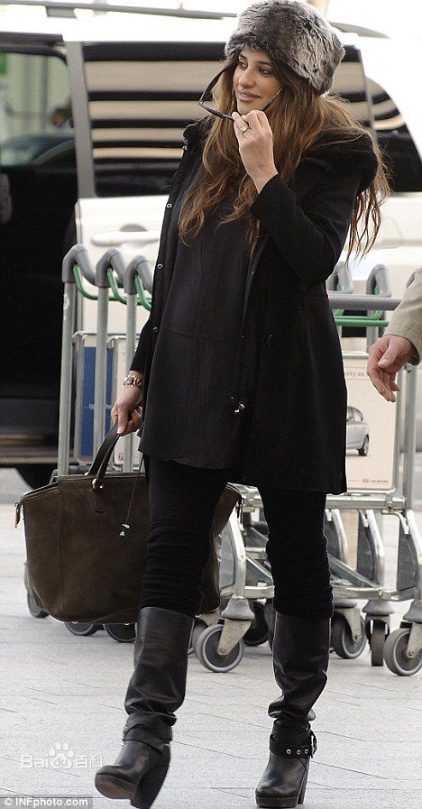 佩内洛普·克鲁兹(Penélope Cruz Sánchez)生活中的前后照片