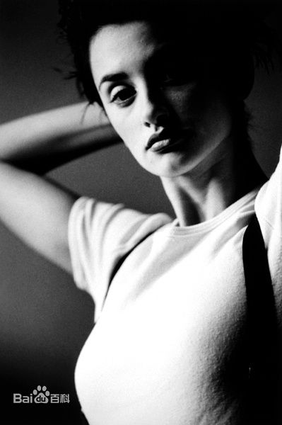 最全佩内洛普·克鲁兹(Penélope Cruz Sánchez)精彩图册