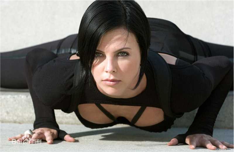 查理兹·塞隆(Charlize Theron)精彩图册