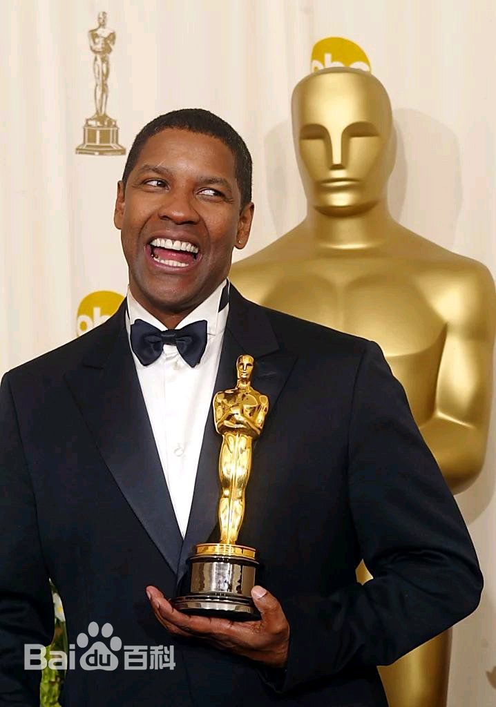 最优质丹泽尔·华盛顿(Denzel Hayes Washington Jr.)在2002年凭借《训练日》获得奥斯卡最佳男主角中的