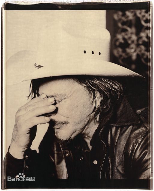 朱利安·施纳贝尔(Julian Schnabel)宝丽来系列摄影作品：村上隆（2008）性感图片图集