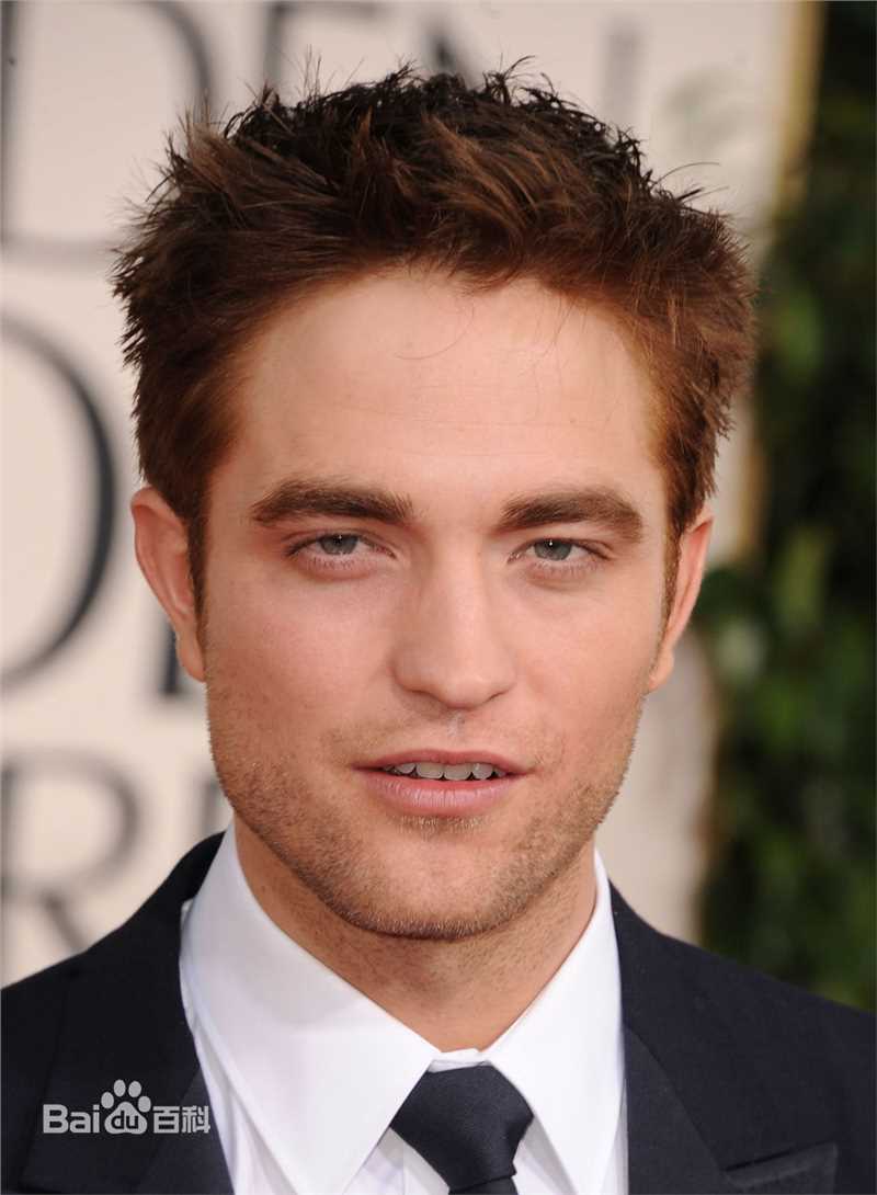 罗伯特·帕丁森(Robert Pattinson)罗伯特出席活动前后照片