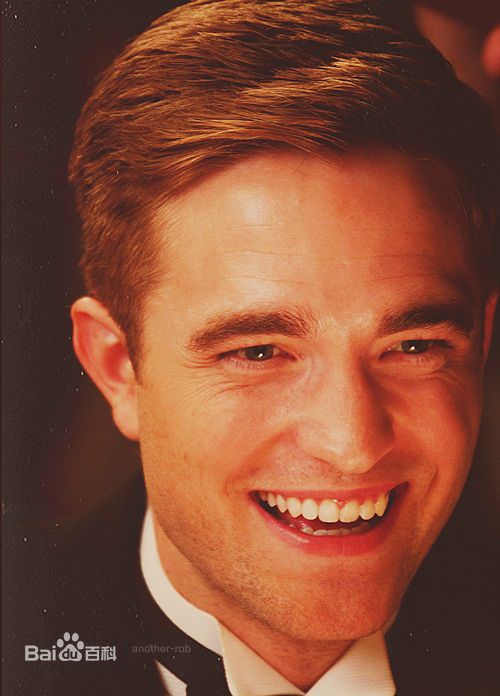 罗伯特·帕丁森(Robert Pattinson)Rob的美丽瞬间性感图片图集