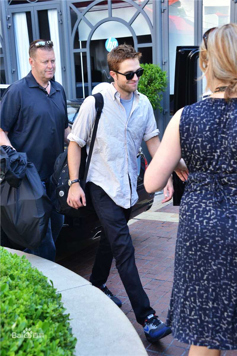 最新罗伯特·帕丁森(Robert Pattinson)精彩图册