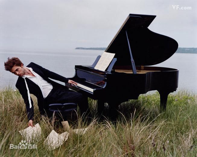 罗伯特·帕丁森(Robert Pattinson)精彩图册