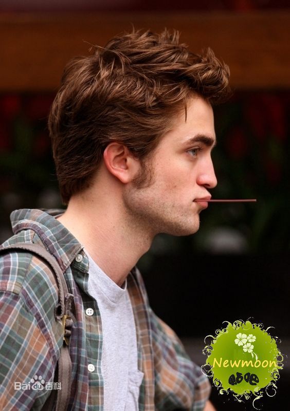 高清罗伯特·帕丁森(Robert Pattinson)精彩图册