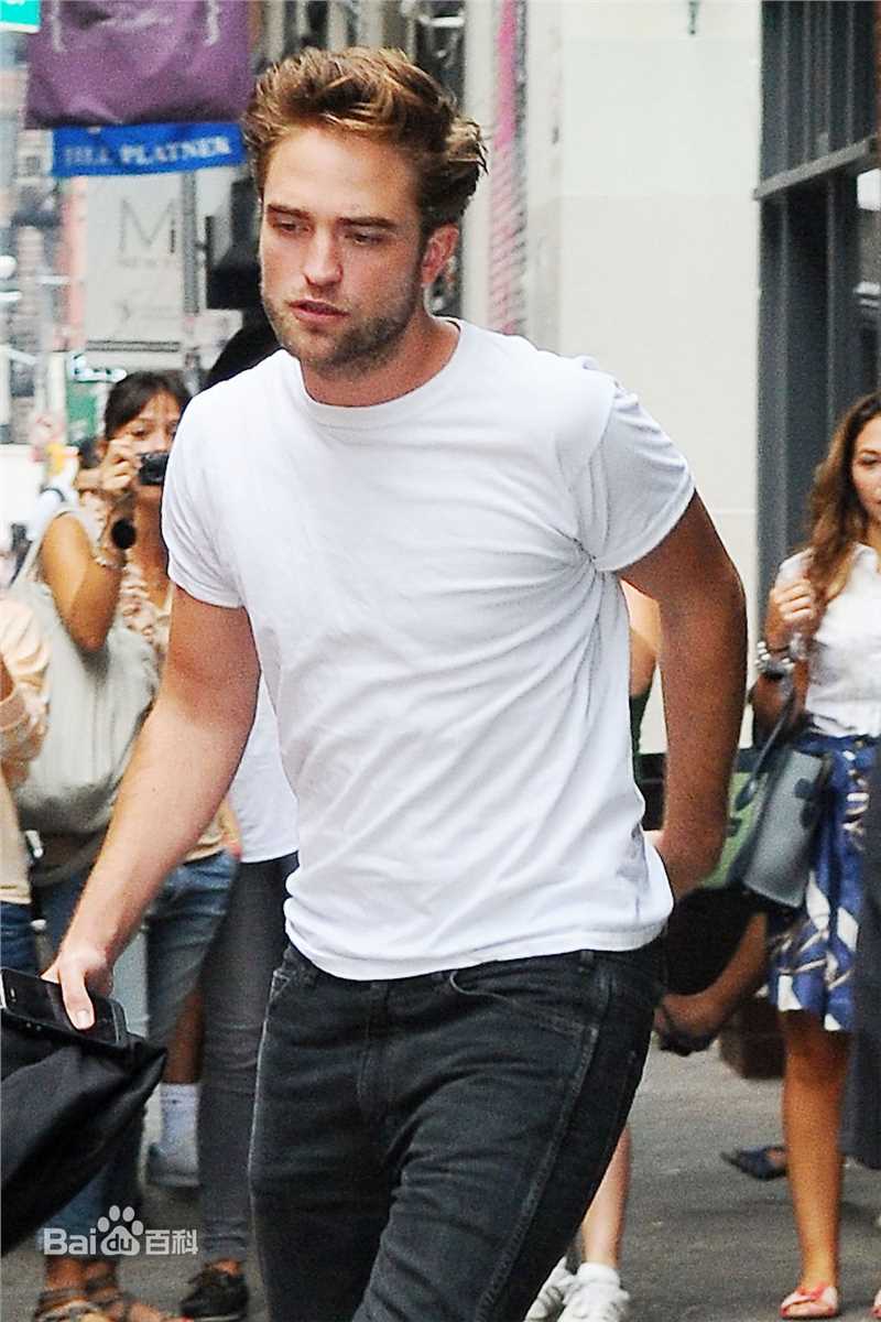 高清罗伯特·帕丁森(Robert Pattinson)精彩图册