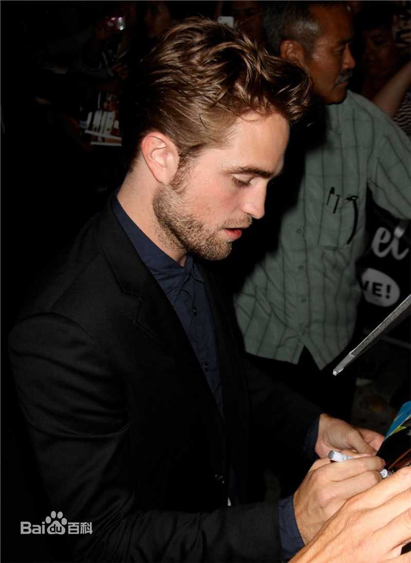罗伯特·帕丁森(Robert Pattinson)精彩图册