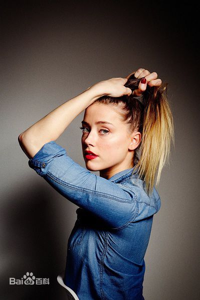 艾梅柏·希尔德(Amber Heard)高清图集