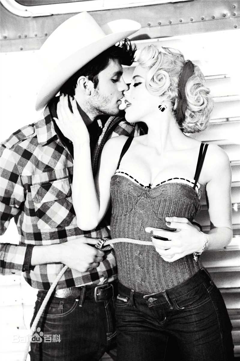 高清艾梅柏·希尔德(Amber Heard)精彩图册