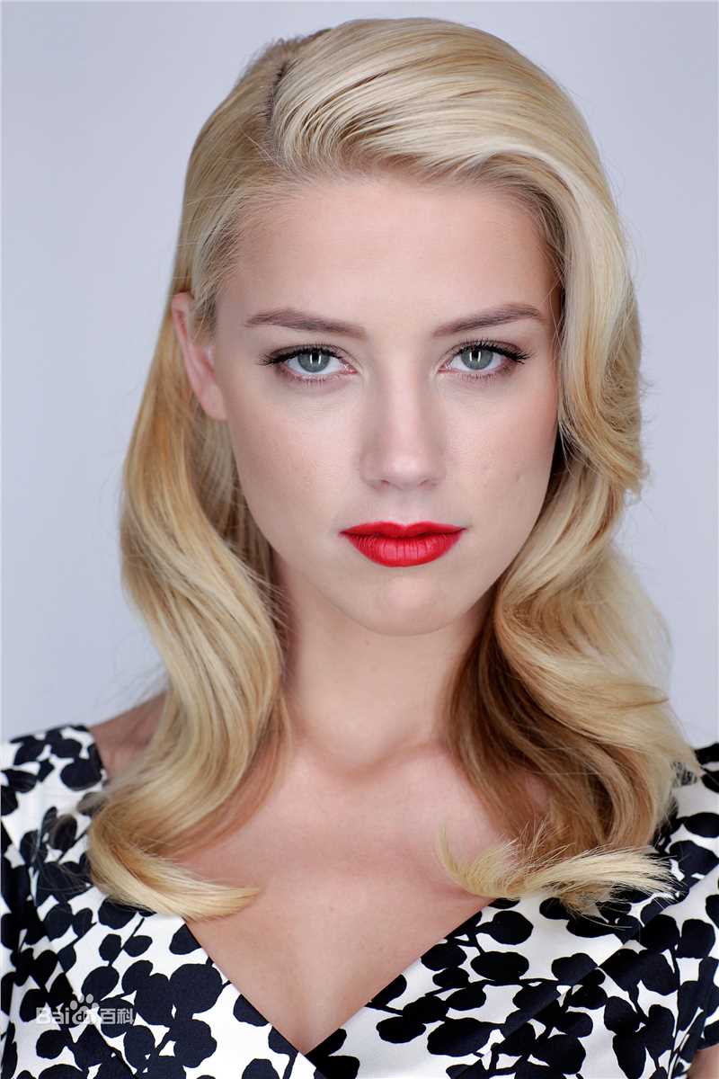 高清艾梅柏·希尔德(Amber Heard)精彩图册