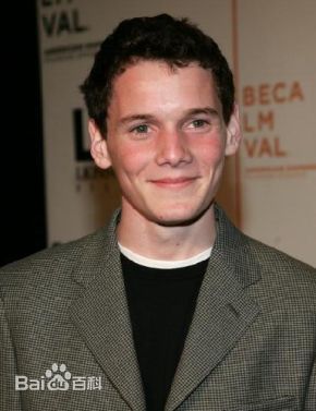 最新安东·尤金(Anton Yelchin)壁纸
