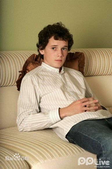 最新安东·尤金(Anton Yelchin)壁纸