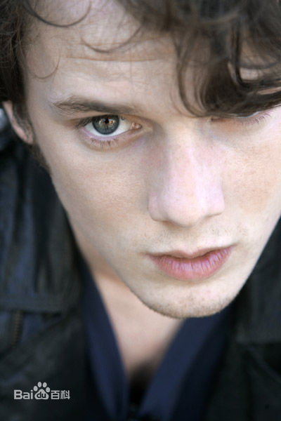 精选安东·尤金(Anton Yelchin)精彩图册