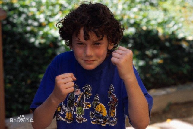 精选安东·尤金(Anton Yelchin)精彩图册