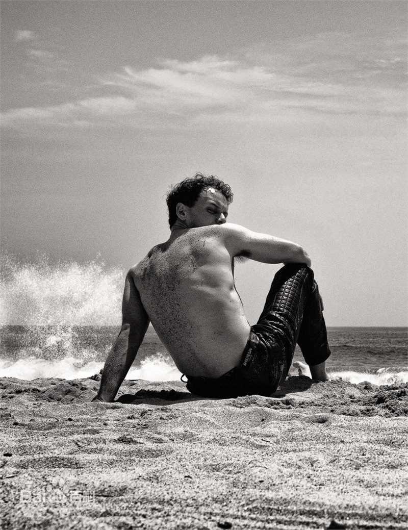 精选安东·尤金(Anton Yelchin)精彩图册