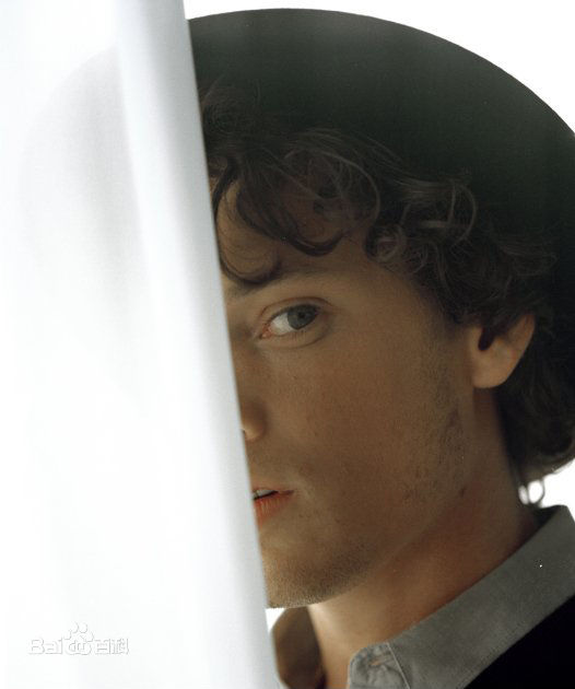 精选安东·尤金(Anton Yelchin)精彩图册