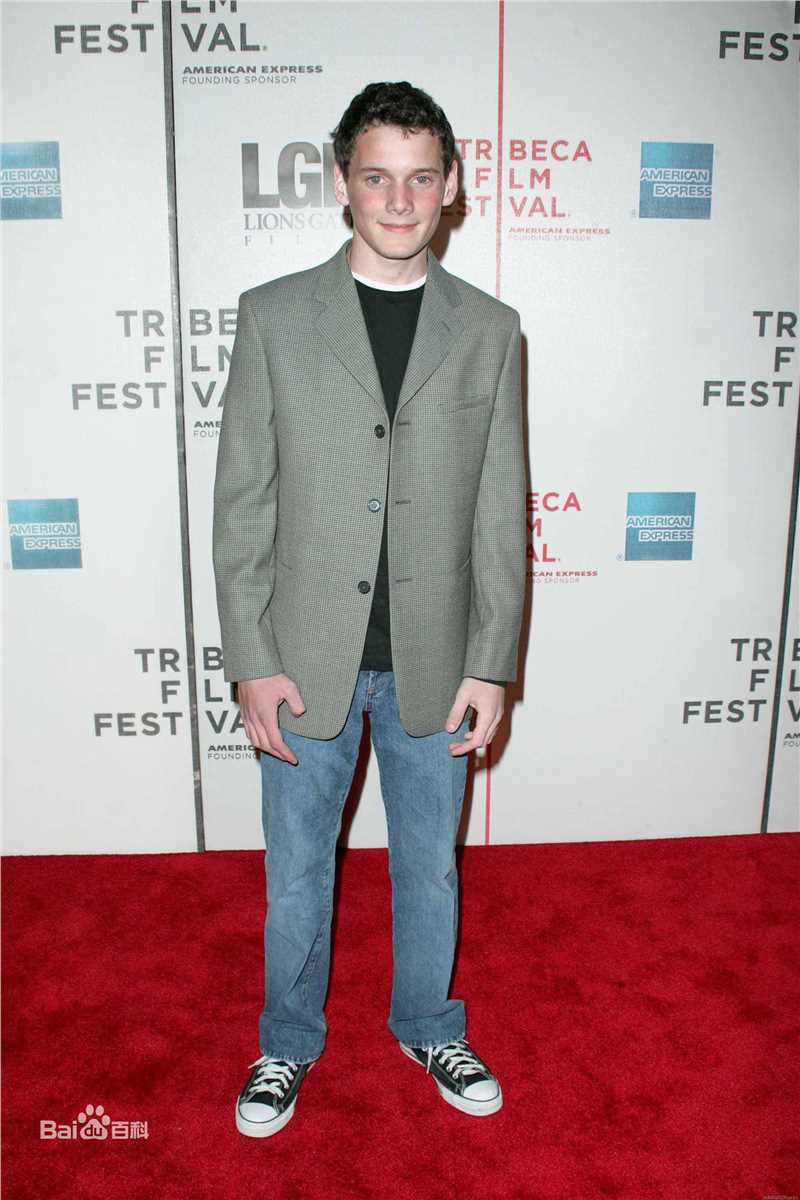 精选安东·尤金(Anton Yelchin)精彩图册