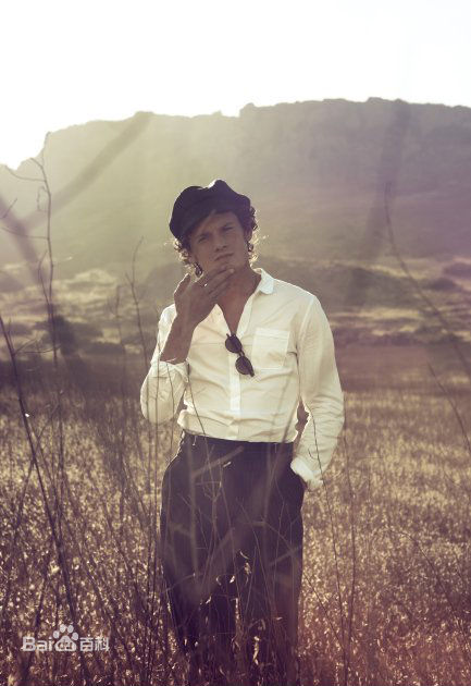 精选安东·尤金(Anton Yelchin)精彩图册