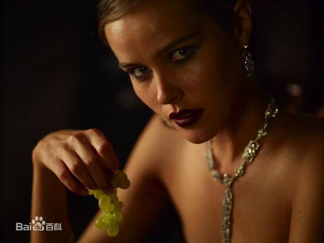 精选伊莎贝尔·卢卡斯(Isabel Lucas)精彩图册