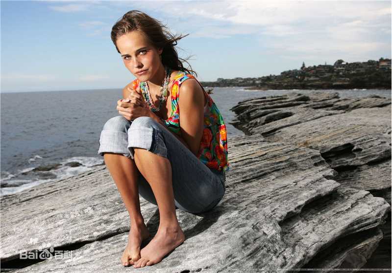 精选伊莎贝尔·卢卡斯(Isabel Lucas)精彩图册