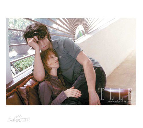 高清艾玛·德考尼斯(Emma de Caunes)图片