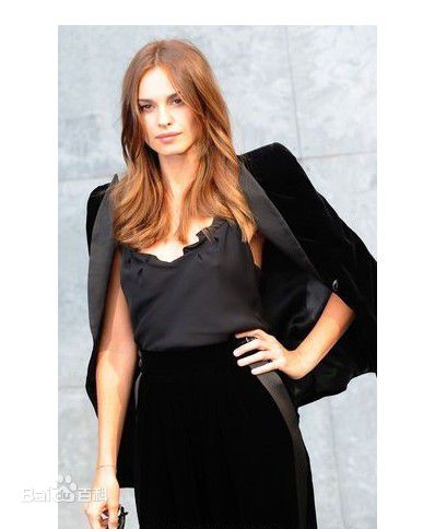 高清艾玛·德考尼斯(Emma de Caunes)图片