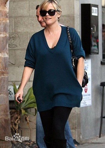 最新瑞茜·威瑟斯彭(Reese Witherspoon)性感图片