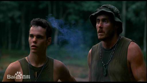 查理·辛(Charlie Sheen)《野战排》最全剧照