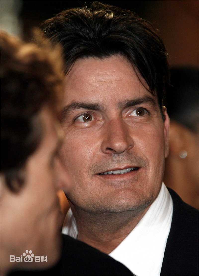 最全查理·辛(Charlie Sheen)精彩图册
