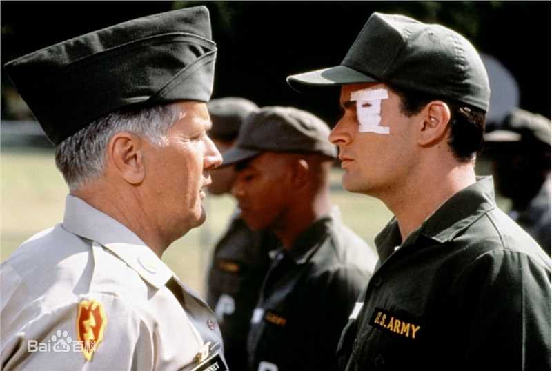 最全查理·辛(Charlie Sheen)精彩图册