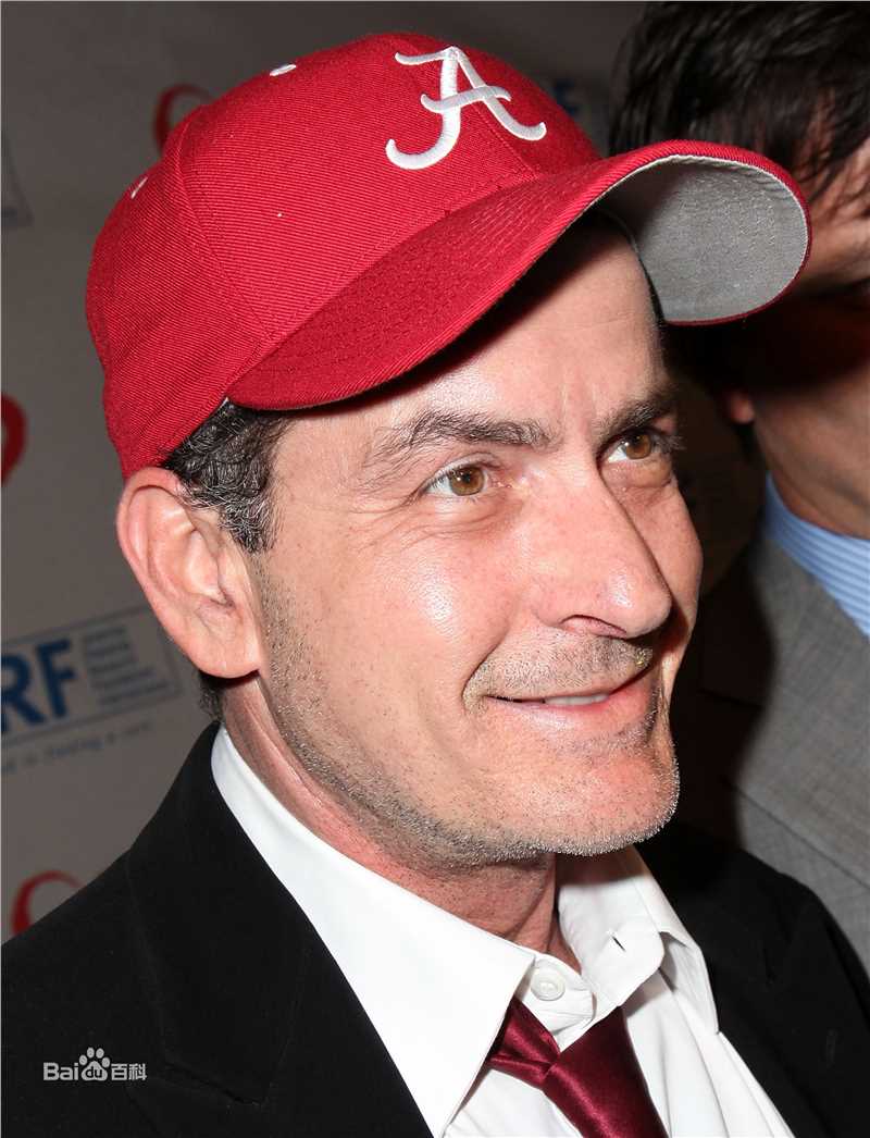 最全查理·辛(Charlie Sheen)精彩图册