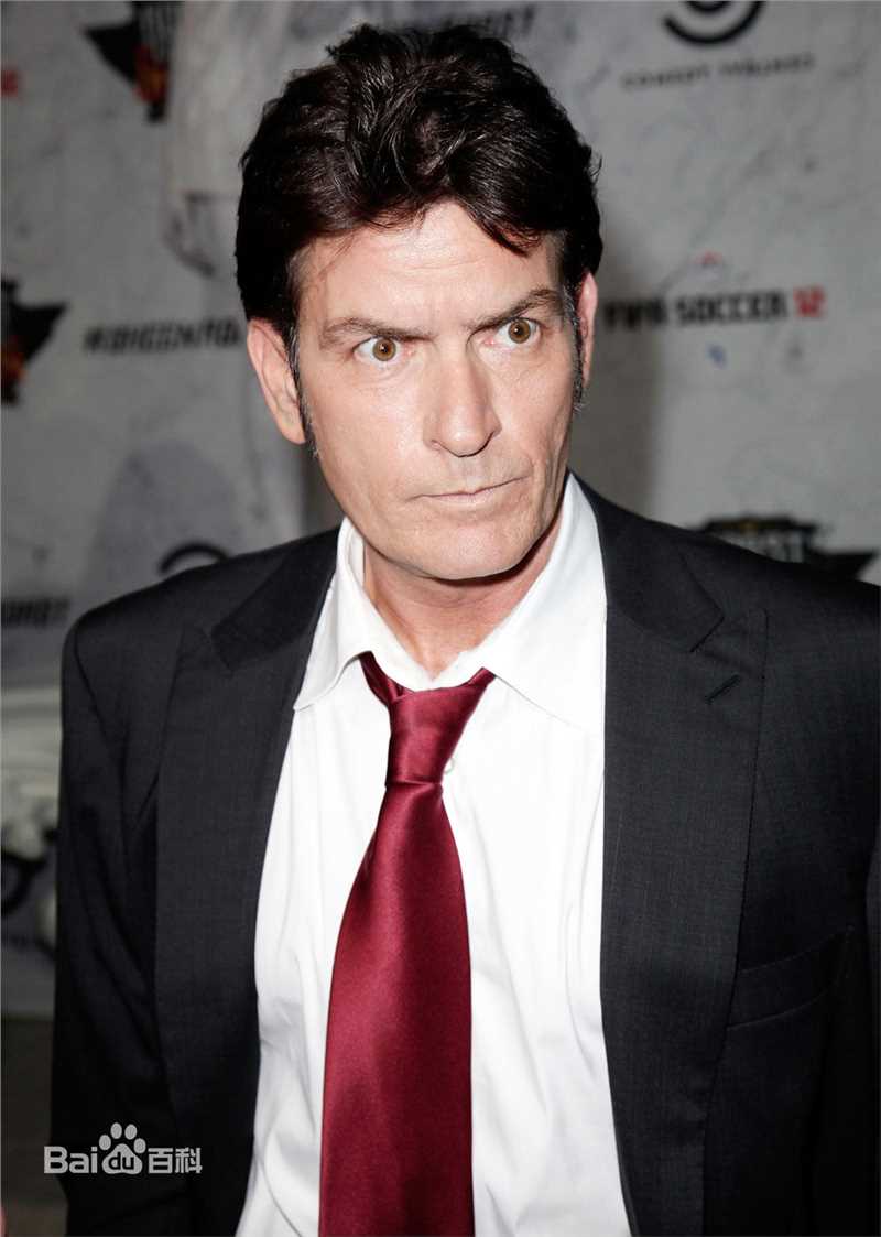 最全查理·辛(Charlie Sheen)精彩图册