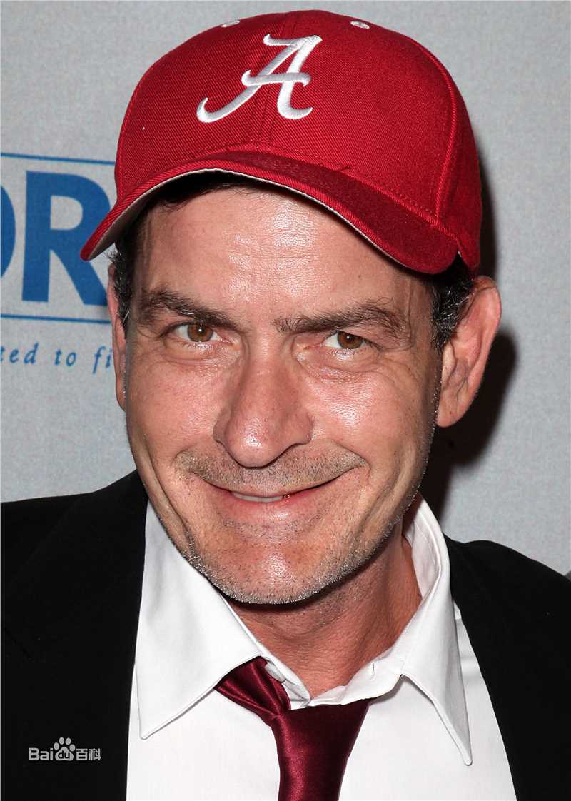 最全查理·辛(Charlie Sheen)精彩图册