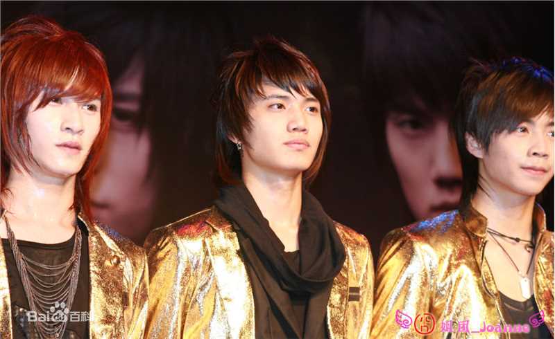 金恩圣(英文：Tanas 韩文：)-EP新闻发布会性感图片图集