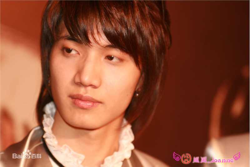 金恩圣(英文：Tanas 韩文：)-EP新闻发布会性感图片图集